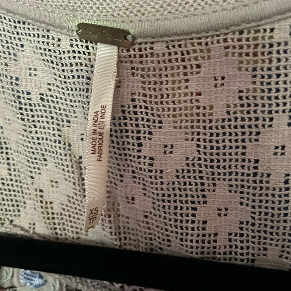 Free People flowy bohochic tank - Picture 4 of 12